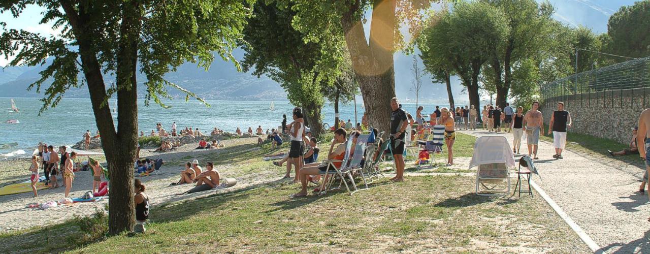Casa Dina Apartman Domaso Kültér fotó